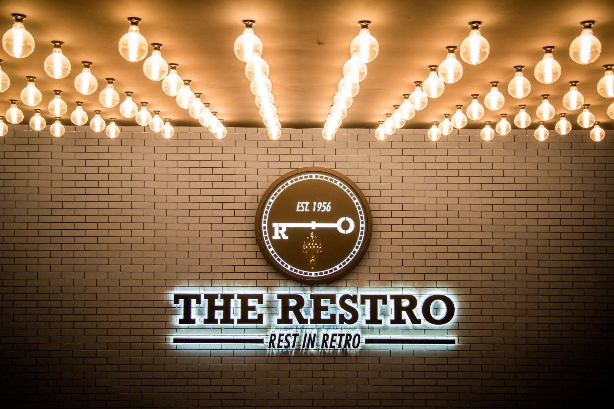 The Restro Hotel Hua Hin Bagian luar foto